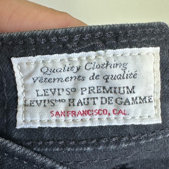 Levi’s Size 29 Women's Black Skinny Jeans - Picture 6 of 7